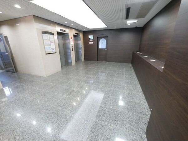 阪急千里線 天神橋筋六丁目駅 徒歩4分 15階建 築28年の外観写真