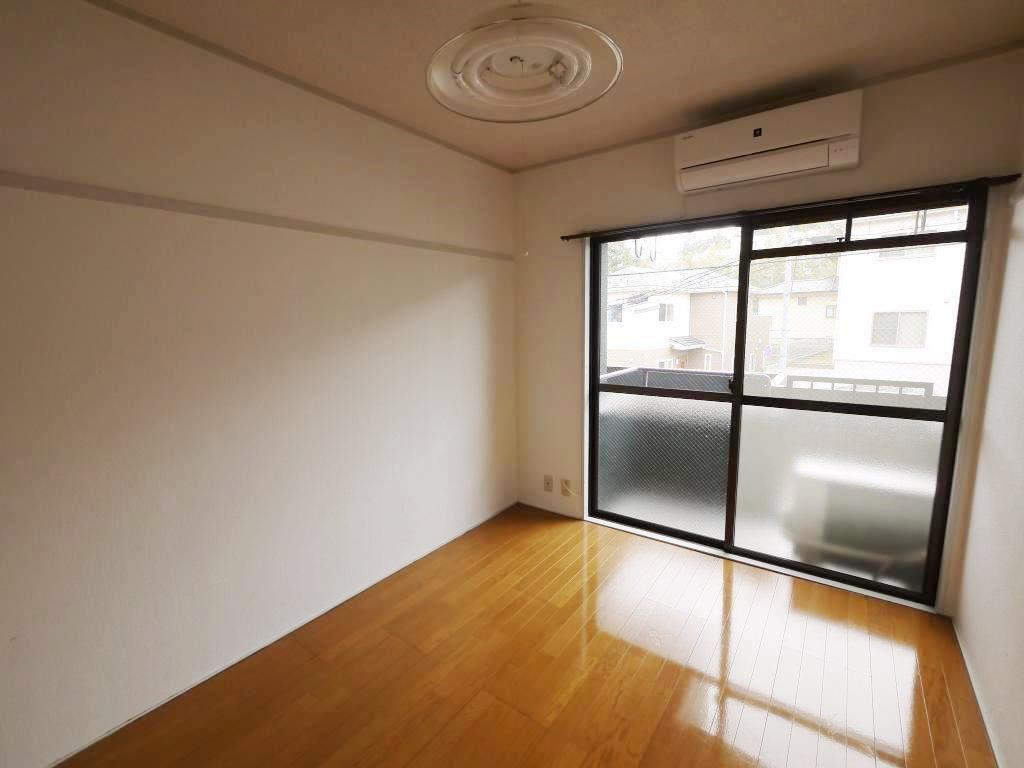 Bloom01の居間写真
