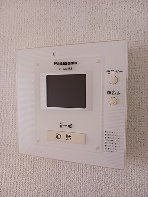 セキュリティ　誰が来たのかすぐわかるTV付インターホン！