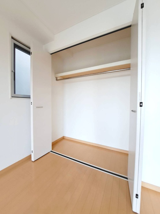収納　参考写真（同物件、別のお部屋の写真です）