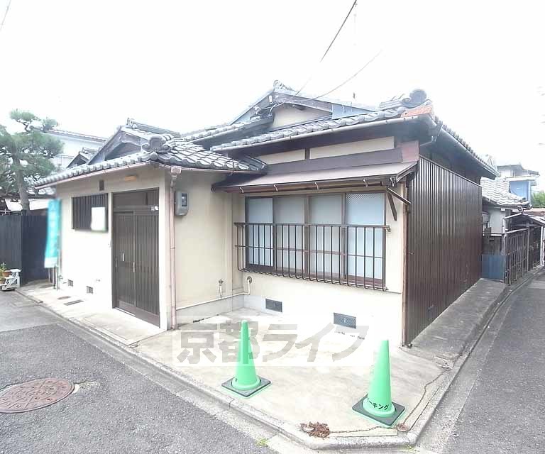 建物外観　平屋の貸家です。