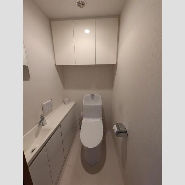 プラウド八事石坂のトイレ写真