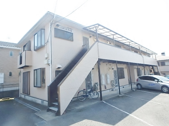 ＪＲ横浜線 橋本駅 バス乗車時間：10分 最寄りバス停で下車 徒歩1分 築33年