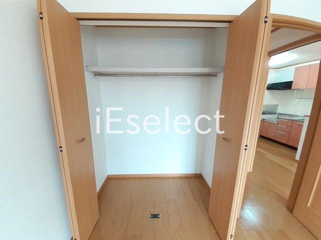 収納　洋服もかけられるクローゼット♪
