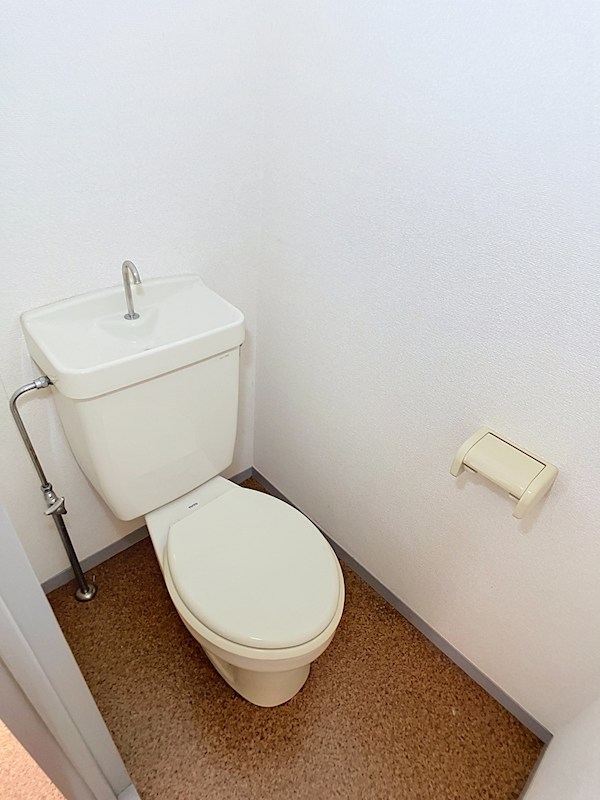 クライムハイツA棟のトイレ写真