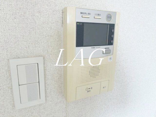 セキュリティ　モニター付きインターフォンです。