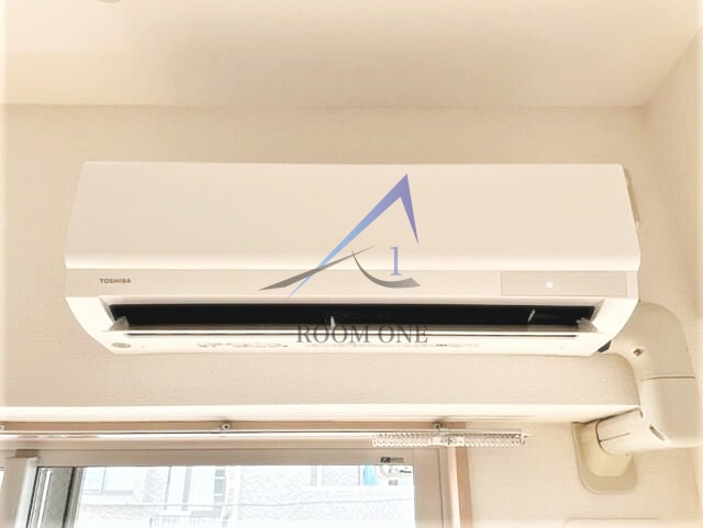 その他　エアコン付きです。