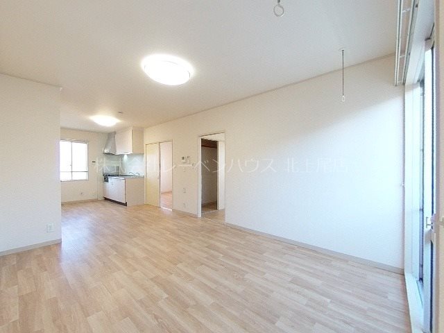 居室・リビング　お問い合わせは048-772-8202