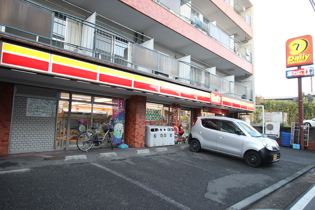 コンビニ　デイリーヤマザキ　日吉店（コンビニ）まで110m