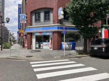 コンビニ　ローソン 栄二丁目店（コンビニ）まで700m