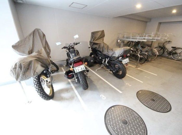 駐車場　駐車場