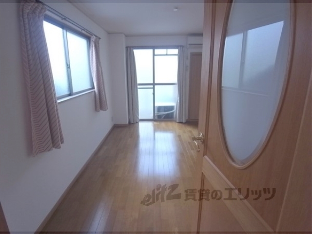 居室・リビング　洋室