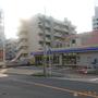 コンビニ　ローソン名東上社一丁目店（コンビニ）まで213m