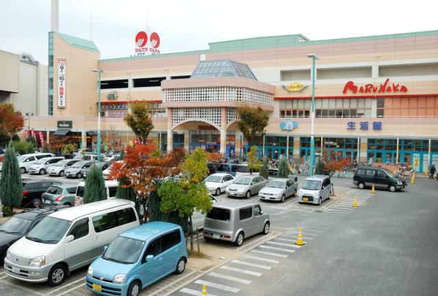 【広島市中区西白島町のマンションのスーパー】