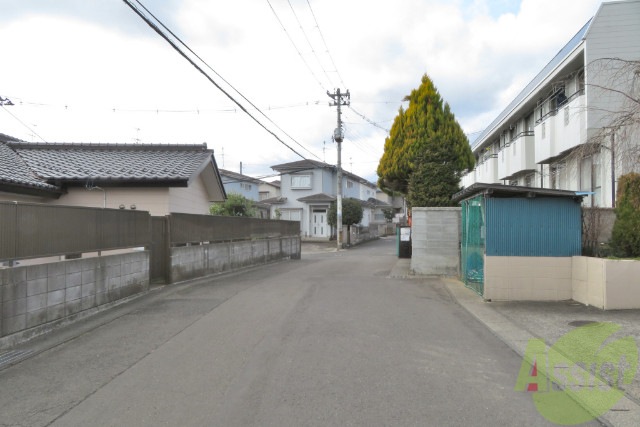 【仙台市太白区鈎取本町のマンションの駐車場】