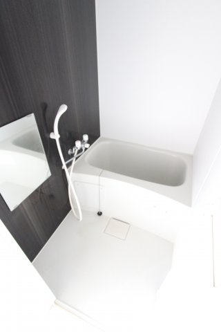 バス・シャワールーム　同タイプ参考写真です。