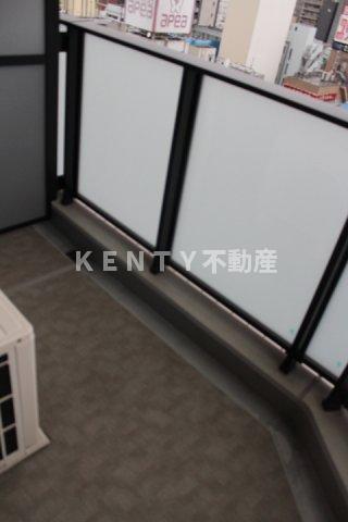 バルコニー　陽当たり良好なバルコニーです