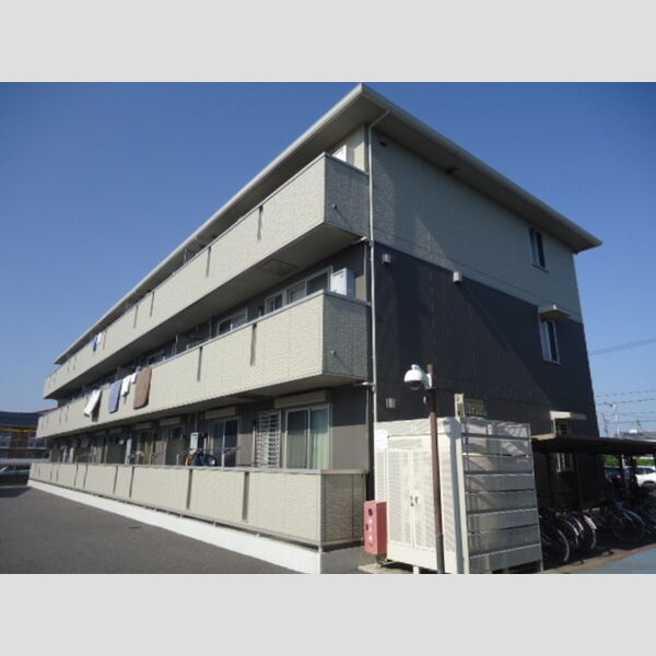 建物外観　南側外観