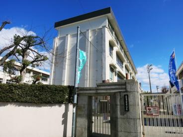 小学校　広島市立尾長小学校（小学校）まで285m