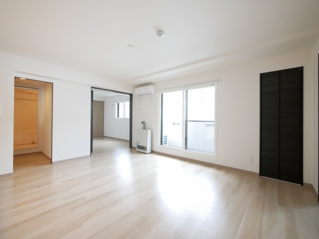 居室・リビング　☆広々リビング☆