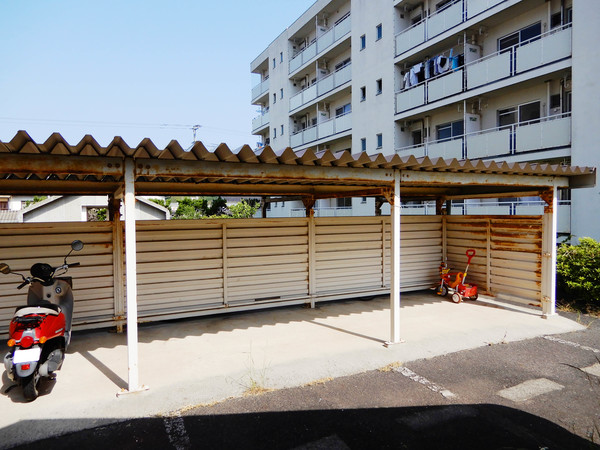 その他　駐輪場（その他）まで50m