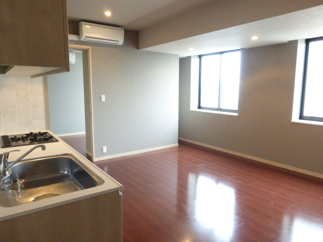 居室・リビング　居間