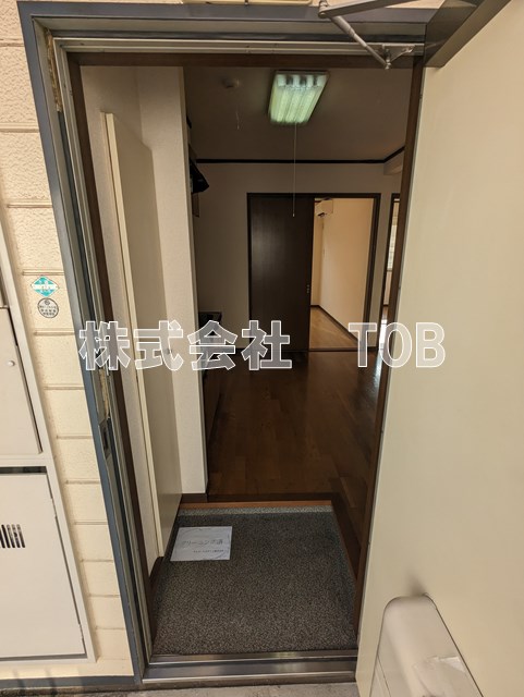 ハイツマイルドの玄関写真