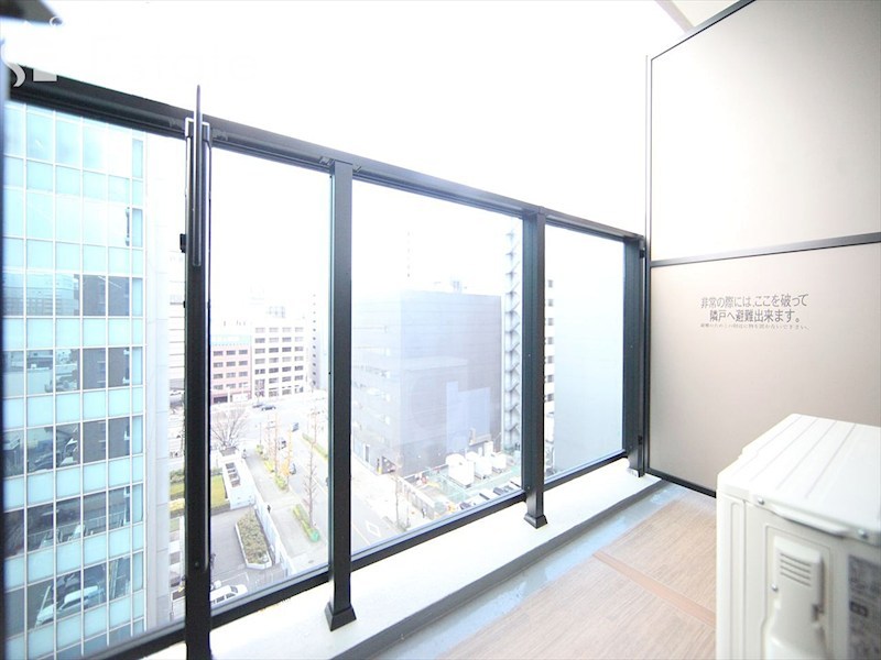 バルコニー　バルコニー