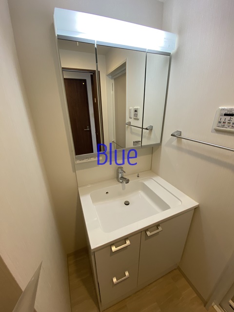 洗面設備　同仕様