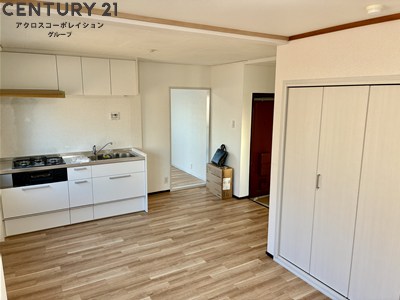 居室・リビング　中はキレイな状態です