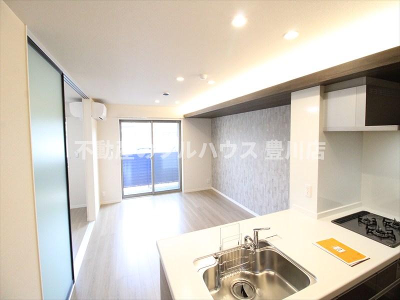 その他　写真は同間取り別室