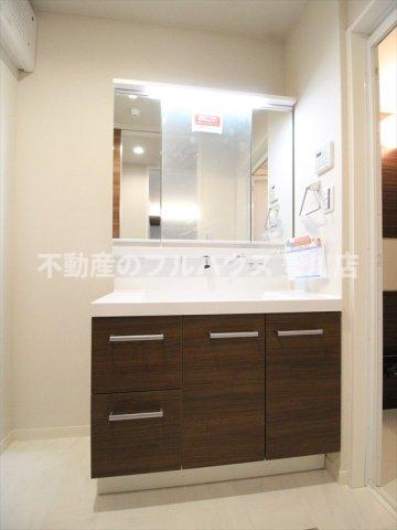 洗面設備　写真は同間取り別室