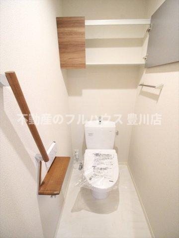 トイレ　写真は同間取り別室