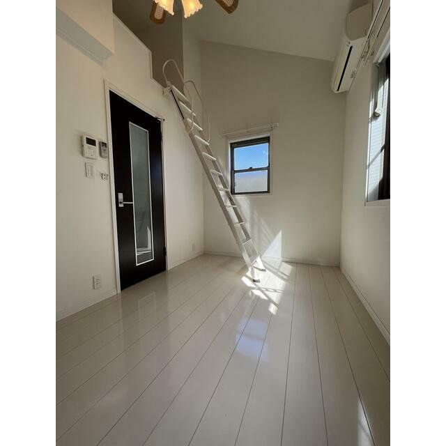 居室・リビング　物件画像