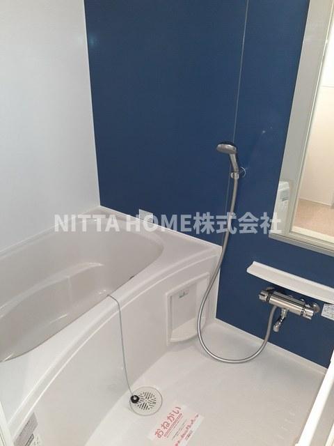 バス・シャワールーム　追炊き機能、浴室乾燥機付きのバスルーム◎