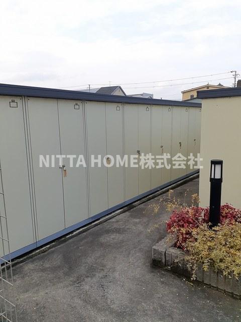その他　外部物置を設置しています◎