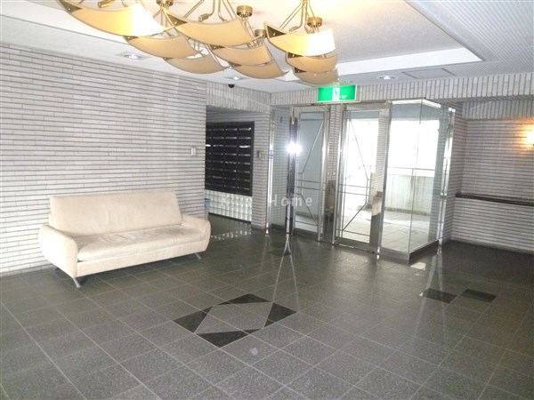 エントランス　エントランス