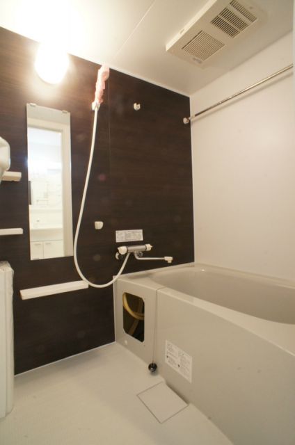 バス・シャワールーム