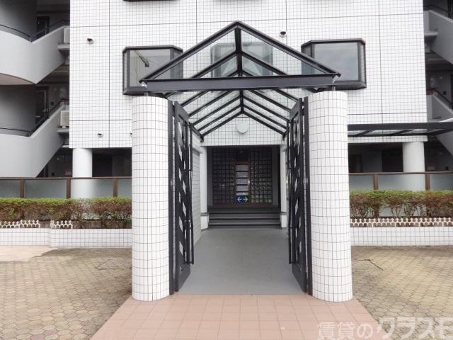 エントランス　おかえりなさいませ。