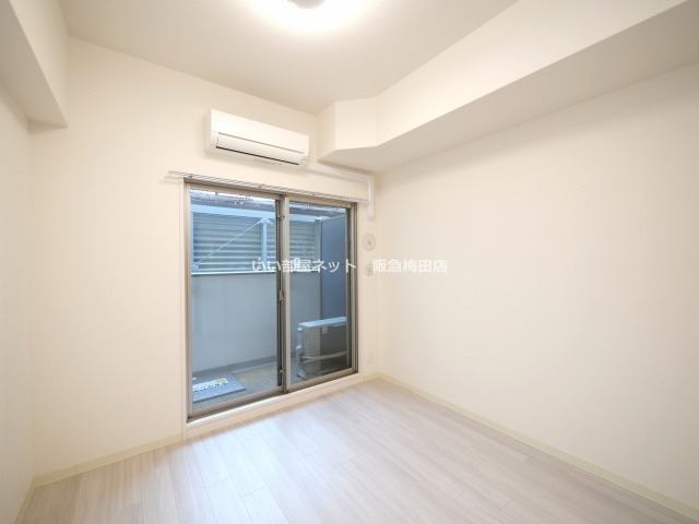 居室・リビング　画像と現状が異なる場合は現状優先となります。