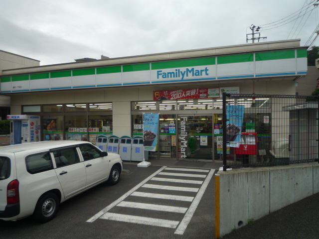 コンビニ　ファミリーマート青葉神社通店（コンビニ）まで417m