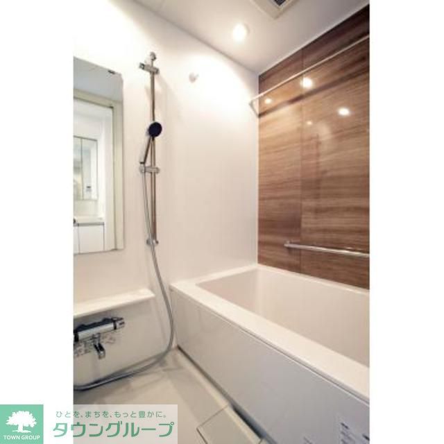 バス・シャワールーム　※写真は同タイプ住戸です。