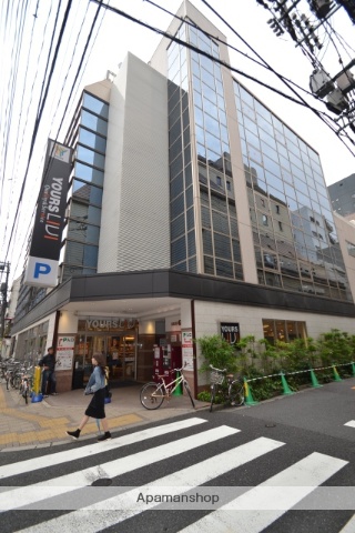 スーパー　（株）ユアーズ／ＬＩＶＩ広島本通店（スーパー）まで378m