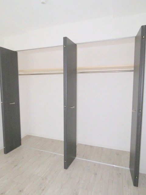 収納　ウォークインクローゼットです☆