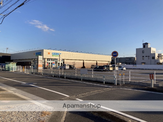 ドラックストア　ゲンキー本田店（ドラッグストア）まで111m
