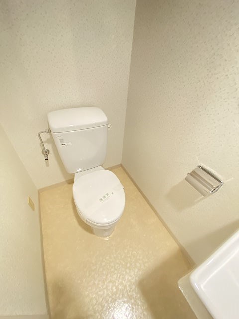 トイレ　ゆったりとした空間のトイレです