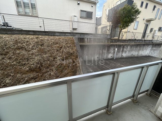 庭　ベル ボヌーム シー