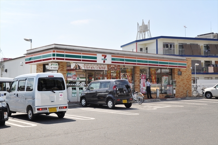 コンビニ　セブンイレブン岡山原尾島1丁目店（コンビニ）まで429m