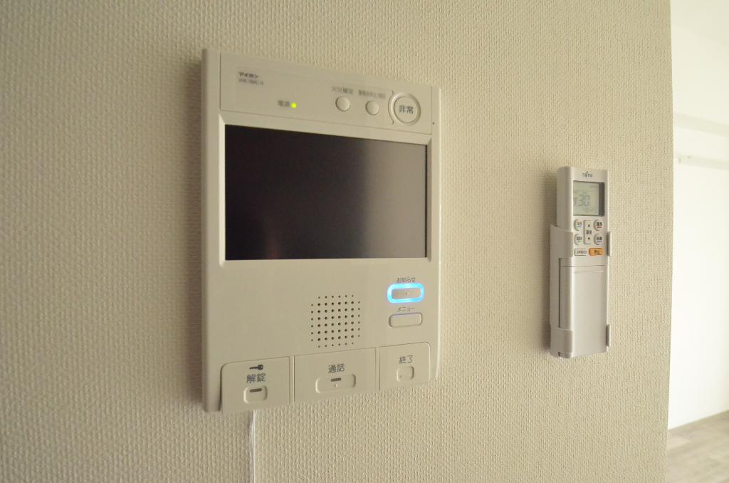 セキュリティ　カメラ付インターホン