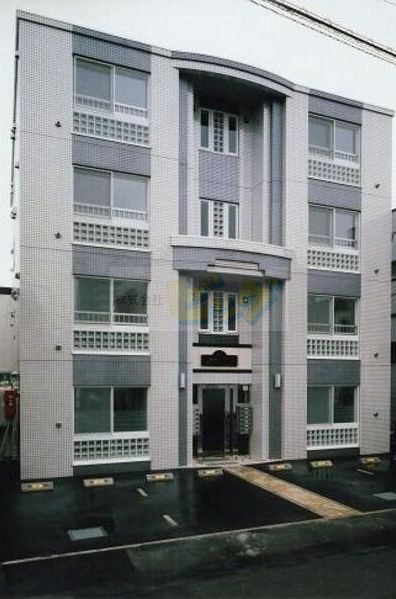 建物外観　エアコン完備の人気のデザイナーズマンションです。